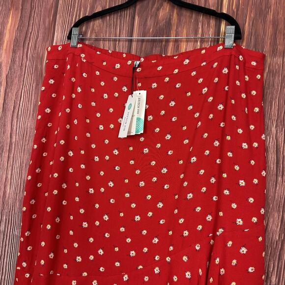 Skies are Blue Curvy Louisa Faux Wrap Midi Skirt Red Floral Sz 2X NWT Stitch Fix - Picture 2 of 6